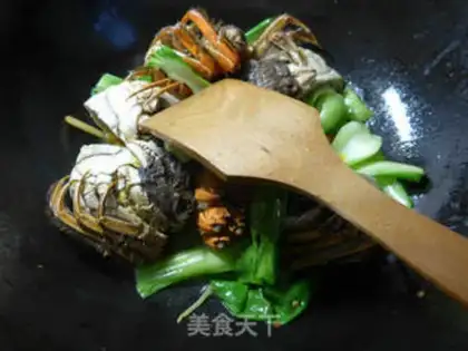 Make Crabs in green step 5