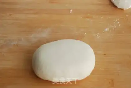 Make Egg-bread step 4