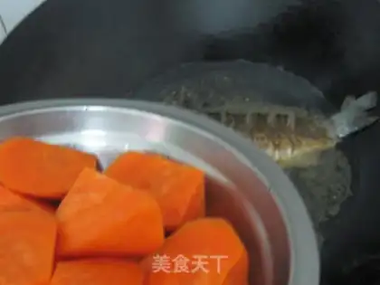 Make Carrot and fish soup step 8