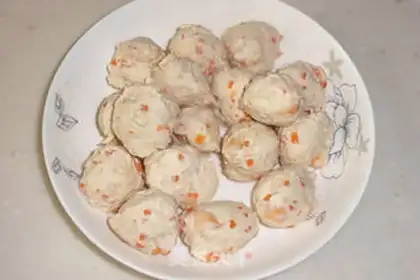 Make Chicken shrimp balls step 5