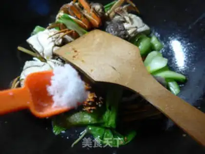 Make Crabs in green step 8
