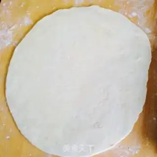 Make Soccer shrimp pie step 4
