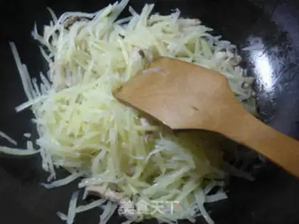 Make Pork with potatoes step 3