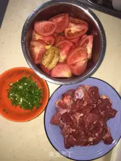 Make Tomato beef soup step 0