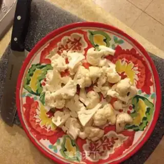 Make Pork chops and cut flowers step 1