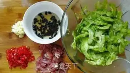 Make Scrambled meat step 1