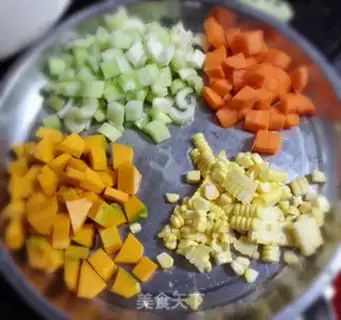 Make A rainbow with a pine step 0