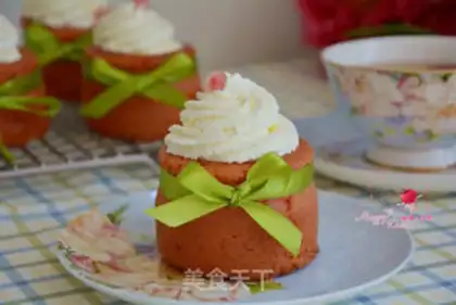 Make Cake with cream step 16