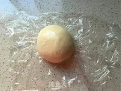 Make Soccer apple pie step 1