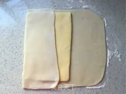 Make Soccer apple pie step 5