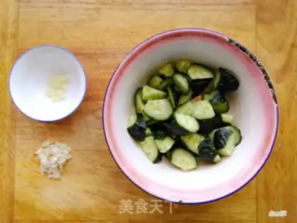 Make Cold cucumber step 1