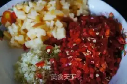 Make Pepper chopping fish head step 3