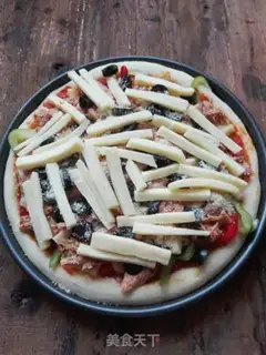 Make Spicy tuna pizza step 8