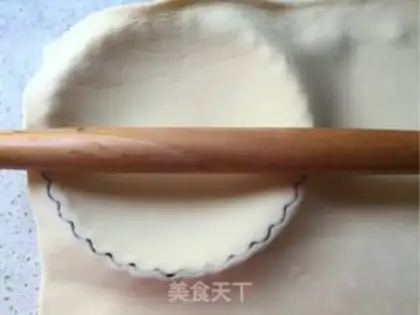 Make Soccer apple pie step 16