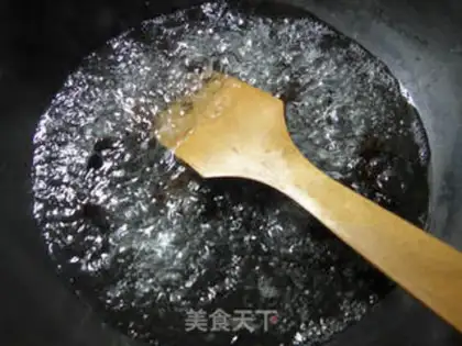 Make Black-muck-eared pickles step 1