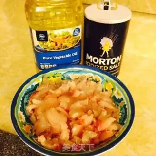 Make A dense roll of fish porridge step 1