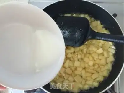 Make Soccer apple pie step 24