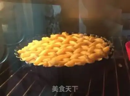 Make Soccer apple pie step 32