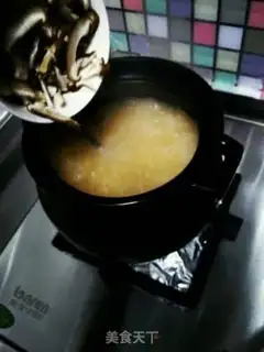 Make Porridge for mushroom shrimp step 8