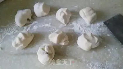 Make Sausage roll step 4
