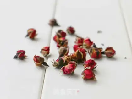 Make Rose Chifeng step 0