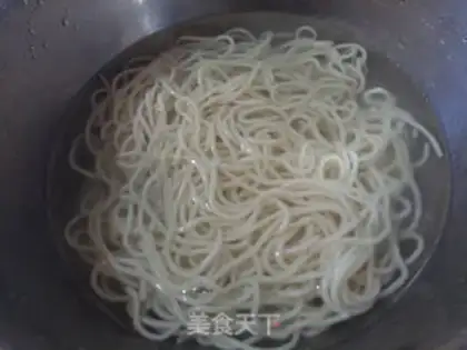 Make Noodle pizza step 4