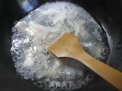 Make Spinach shrimp soup step 3