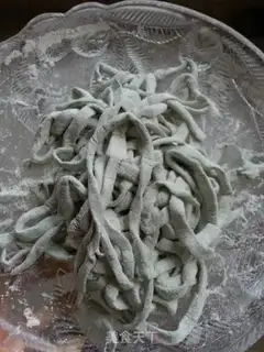 Make Handy spinach noodles step 5
