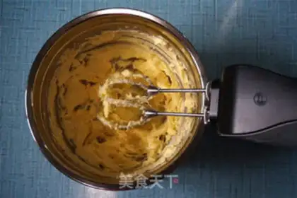 Make Almond cookies step 1