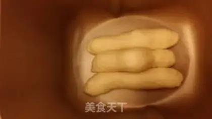 Make Double-colour tea toast step 9