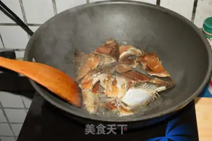 Make Delicious dried fish step 6