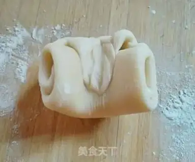 Make Lotus souffle step 18