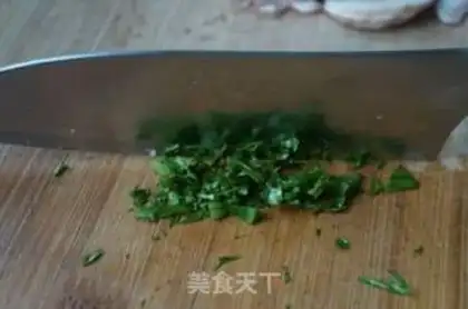 Make Creamed crayfish step 9