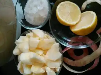 Make Sweet sour apple sauce step 2