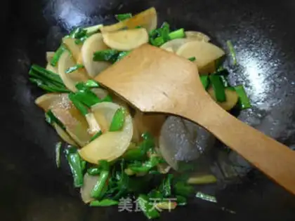 Make Garlic and radish step 8
