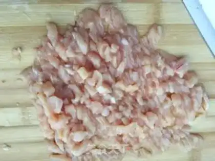 Make Tomato chicken. Noodles step 5