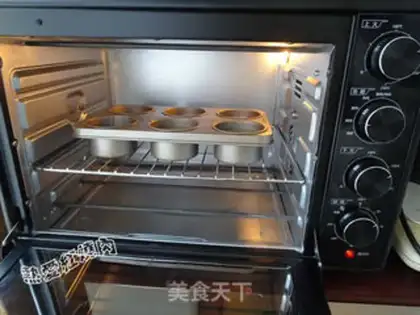 Make Coco cream fruit cake step 12