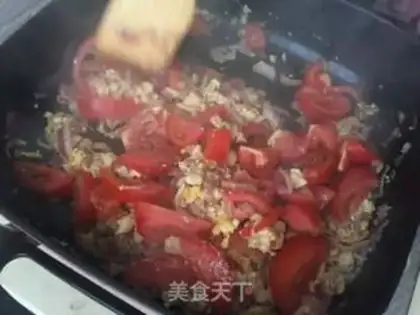 Make Tomato chicken. Noodles step 12