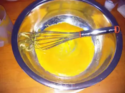 Make Pumpkin roll step 1