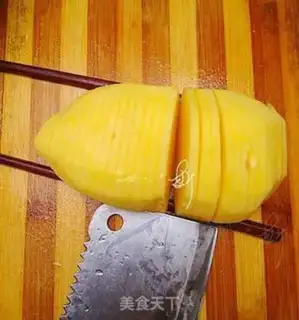 Make Organ potatoes step 1