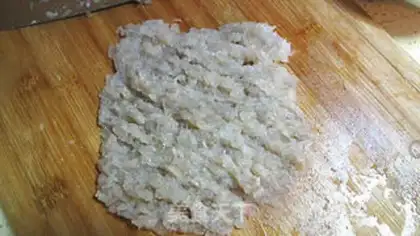 Make Crystal shrimp dumplings step 1
