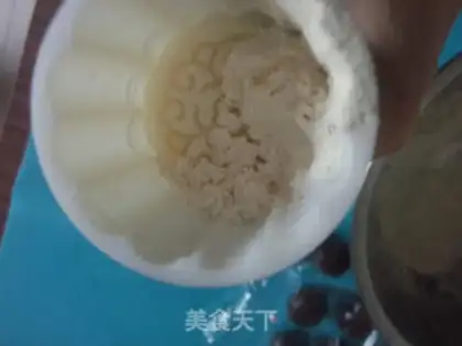 Make Chocolate coconut mooncake step 11