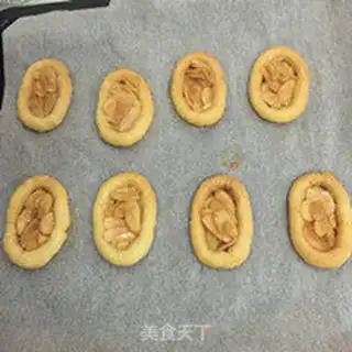 Make Caramel almonds step 12