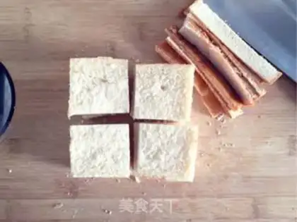 Make Egg cream toast step 1