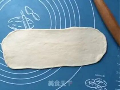 Make caterpillar bean bread step 7