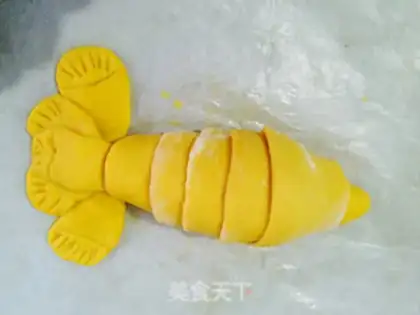 Make Lobster bread step 10
