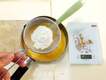 Make Souffle balls step 21