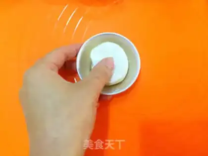 Make Souffle balls step 25