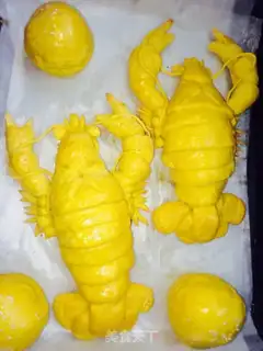 Make Lobster bread step 19
