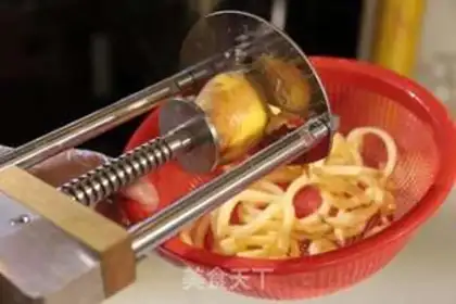 Make Spiral fries step 2